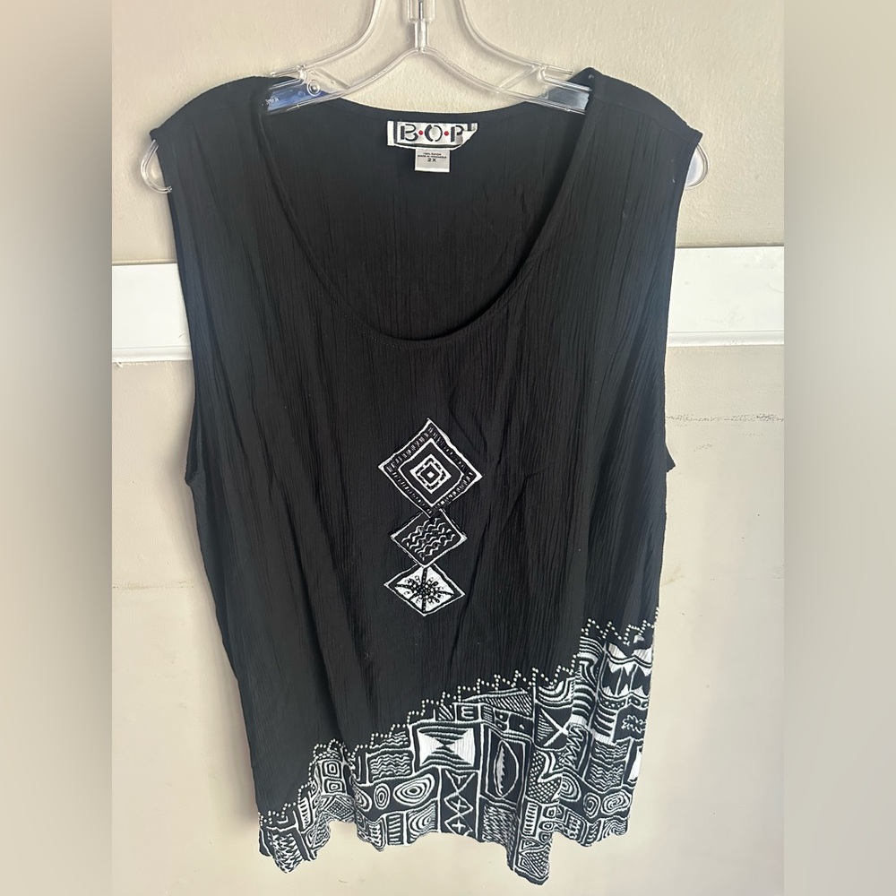 BOP Black and White Geometric Tank Top Size 2X